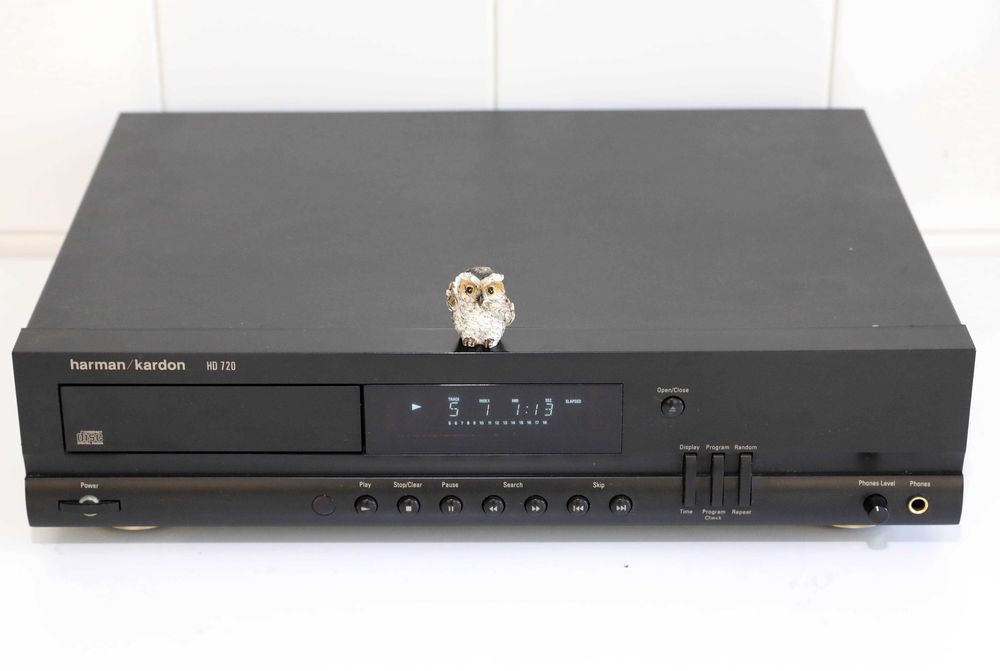 Harman Kardon HD720 Compact Disc Player