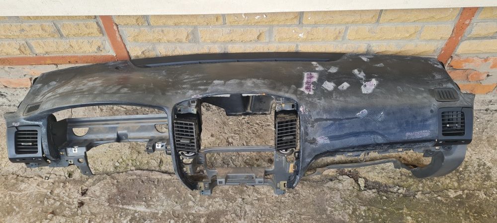 Торпедо Toyota Prado 120