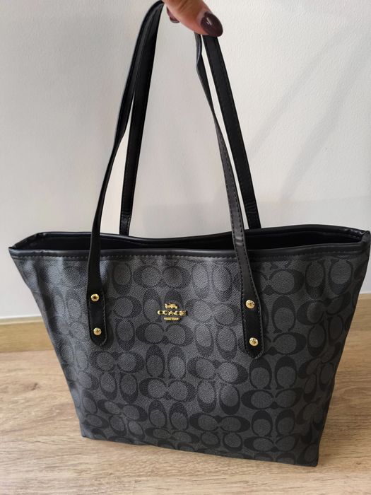 Coach City Tote + Bolsa Pochette