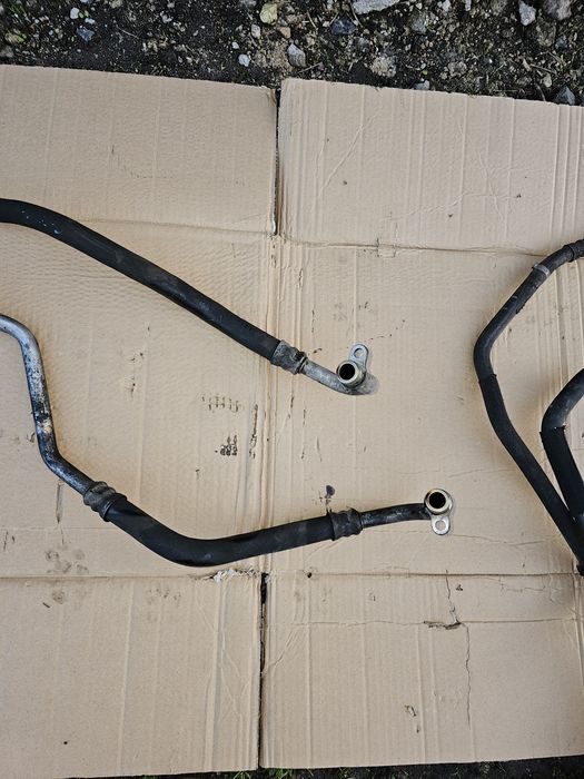 Bmw m3 e92 e93 e90 m3 s65b40 v8  przewod przewody olejowe chłodnicy ol