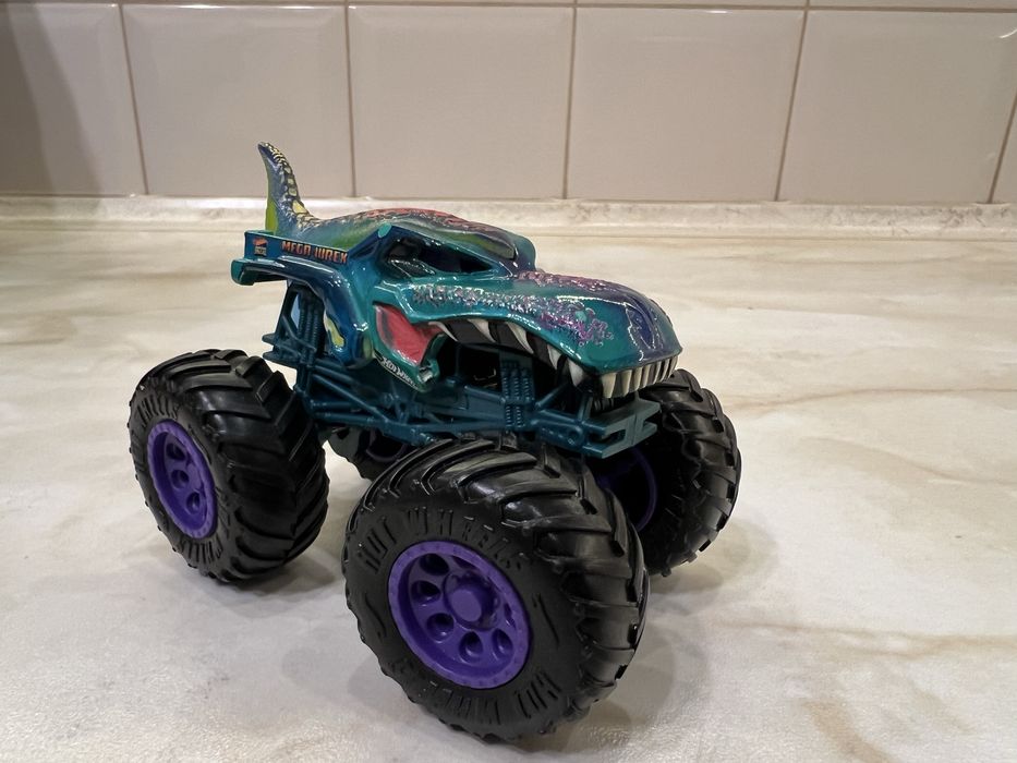 Трек Хот Вілс Атака Крашзили Hot Wheels