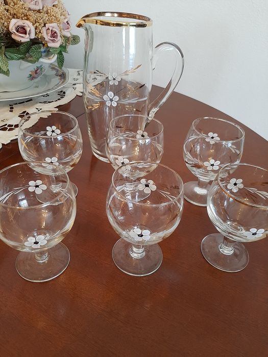 Jarro com 6 copos vintage