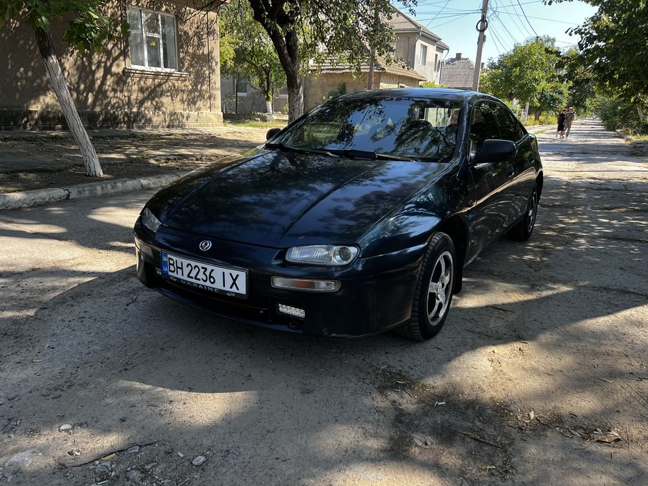 Продам Мазду 323 F