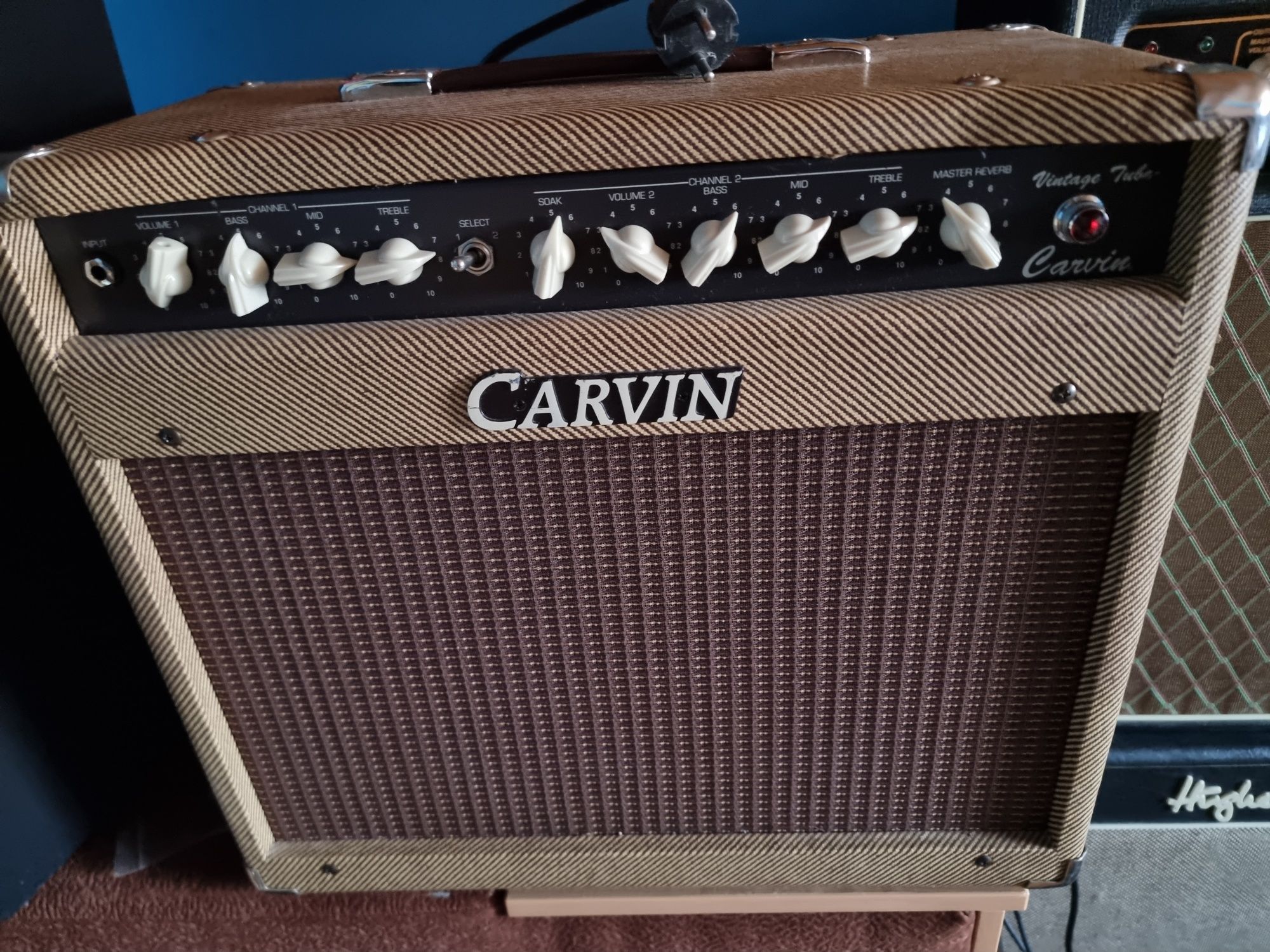 Carvin Vintage 33 USA 21 000 .