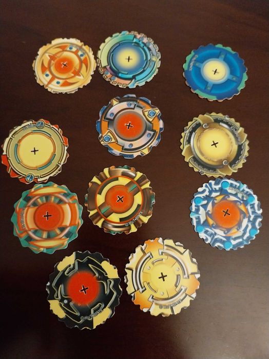 Lote 11 Beyblade Spinners, edição limitada, vintage