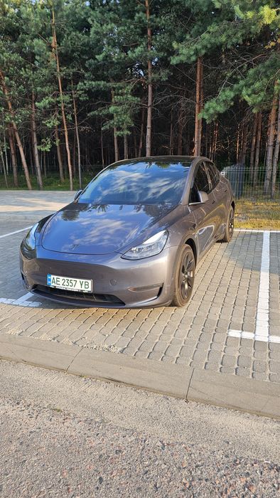 Tesla Model Y 2023 Dual motor, Long range