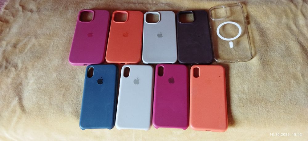 Чехлы для телефонов.