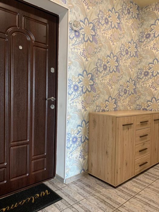Оренда 1 кв 47 м. ХарькІвське шосе 19-Б Евродизайн. Вільна. Генератори