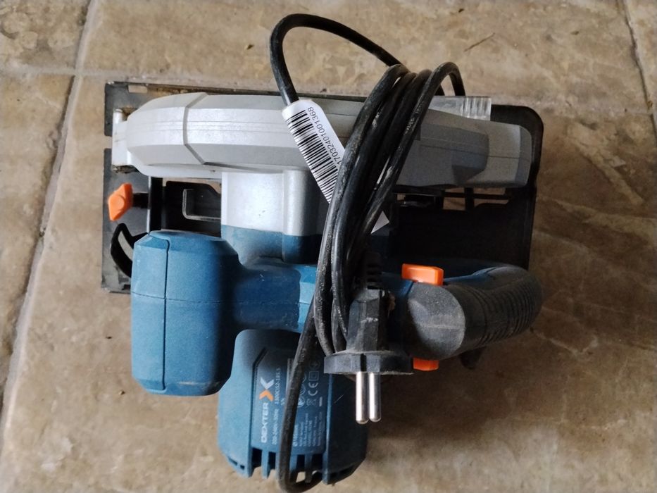 Serra circular Dexter como nova