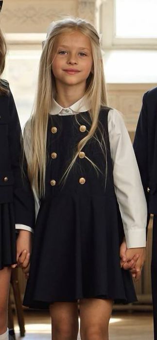 Сарафан школьный 128-134 и блузка супер  на 1 сентября Little Lovelies  122-128 р