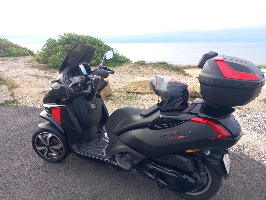 Moto Peugeot Metropolis
