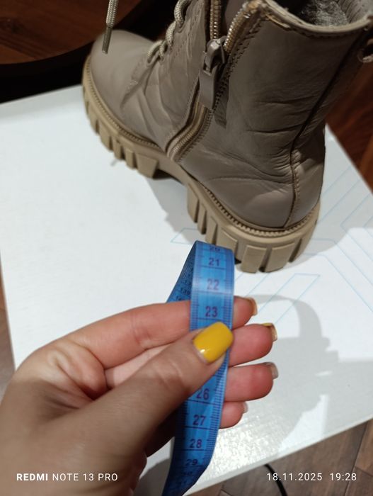 Теплі зимові ботинки 36 розмір колір капучино