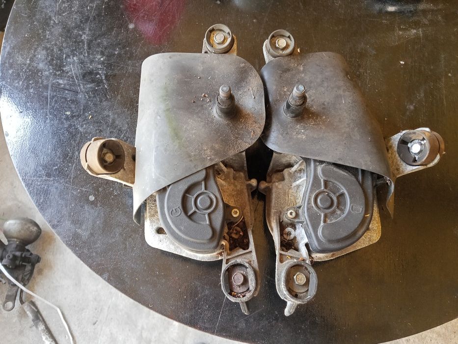 Silniki wycieraczek prawy lewy przód Citroen C5 x7 III  Europa