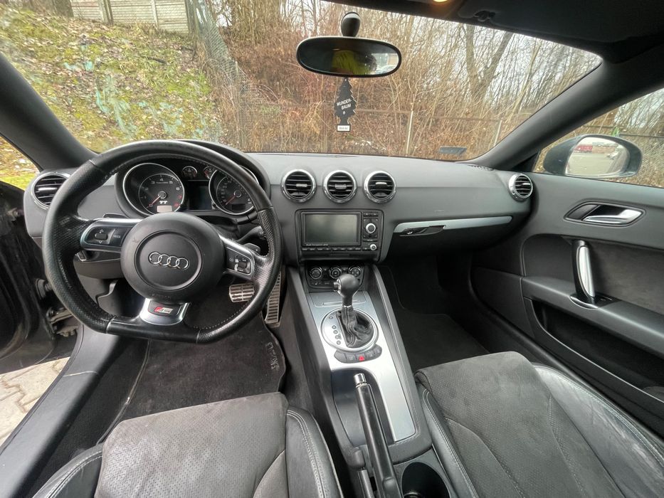 Audi TT 8j coupe