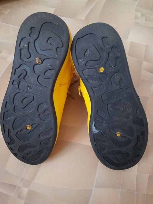 Ботинки зимние женские