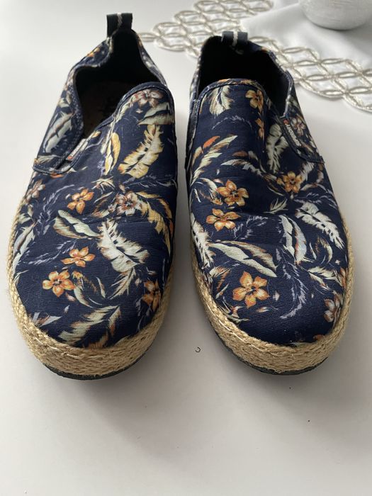 Espadryle buty meskie na wiosnę roz. 43 w kolorze granatowym