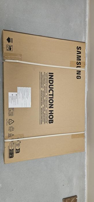 Witam sprzedam płytę indukcyjną Samsung