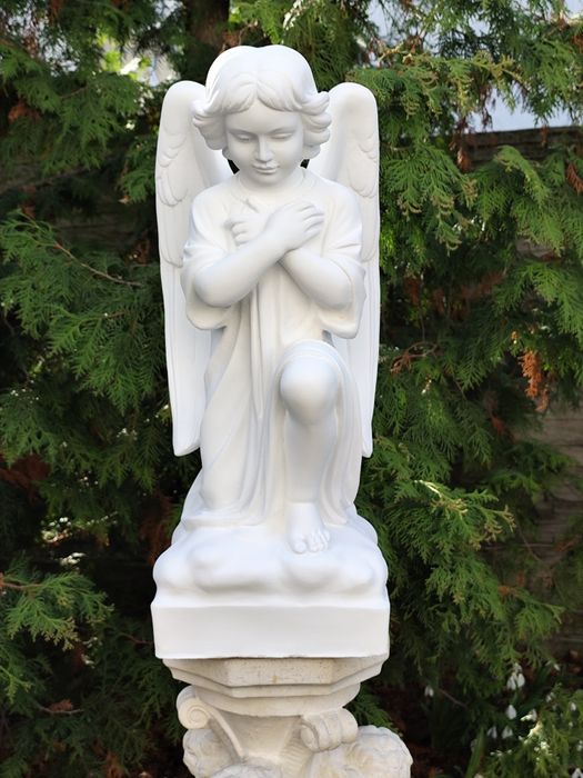 Скульптура ангела для пам'ятника