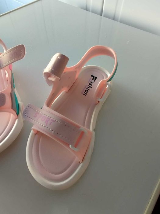 Sandália criança nova 33