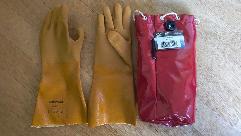 Torba do speleologii Aventure Verticale + Rękawice Honeywell 26–27