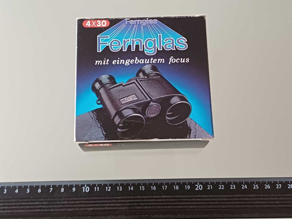 Kompaktowa lornetka 4x30 Fernglas - teatralna, lekka, z pudełkiem