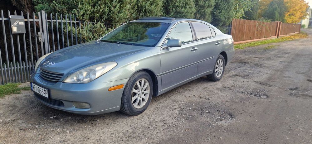 Lexus ES300