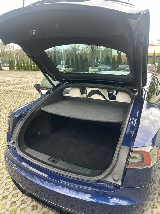 Tesla model s long range