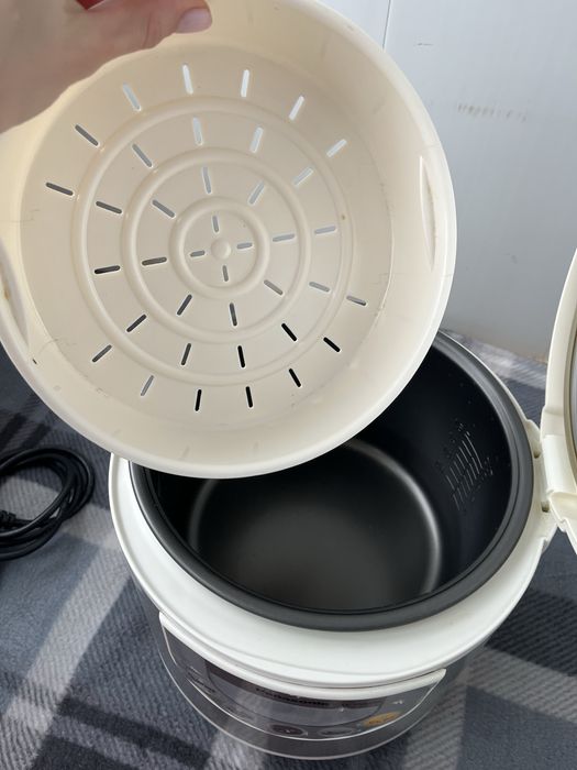 Мультиварка PANASONIC SR-TMH18