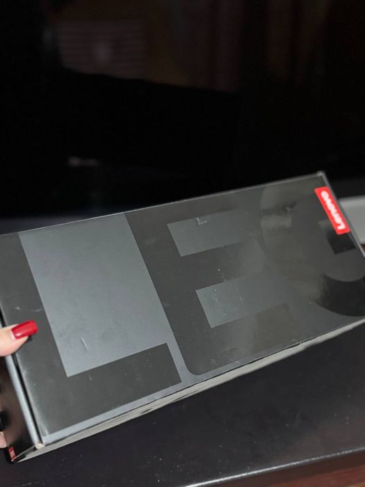 Ігрова портативна консоль Lenovo Legion Go 1 Tb