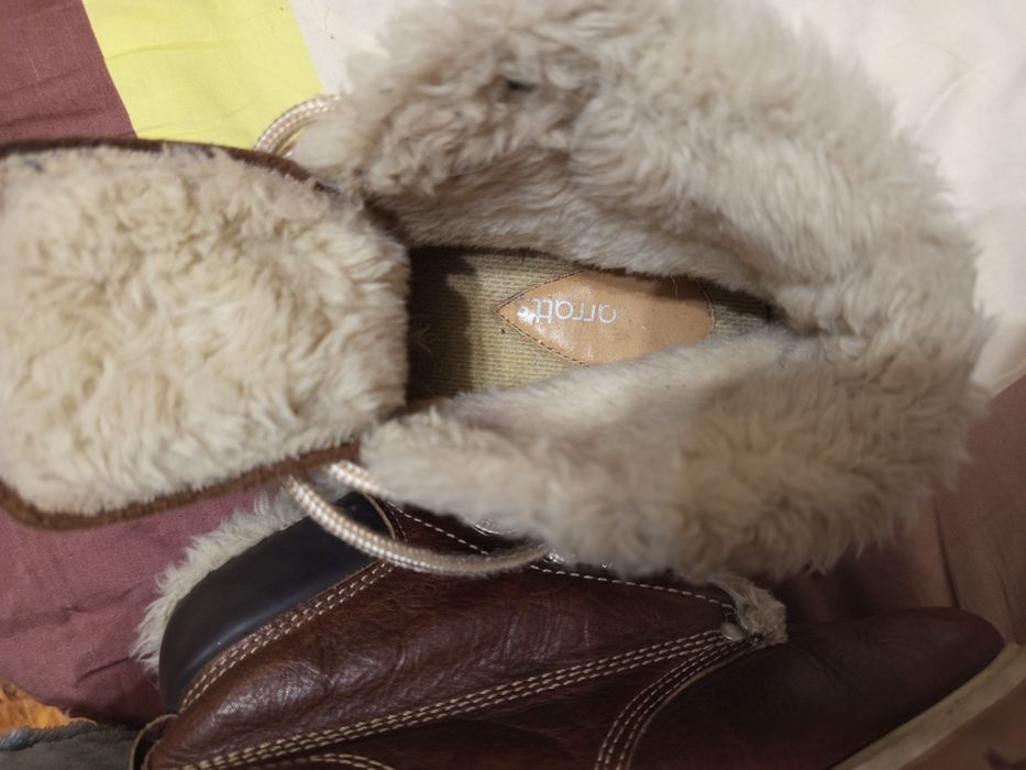 Шкіряні черевики чоботи 38 розмір