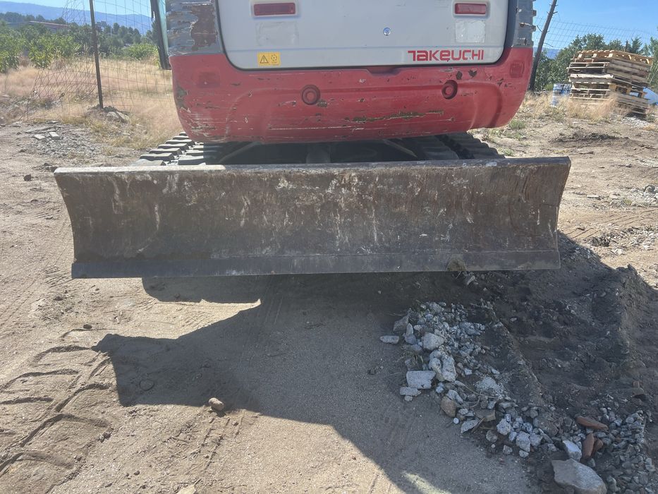 Giratoria 5T Takeuchi
