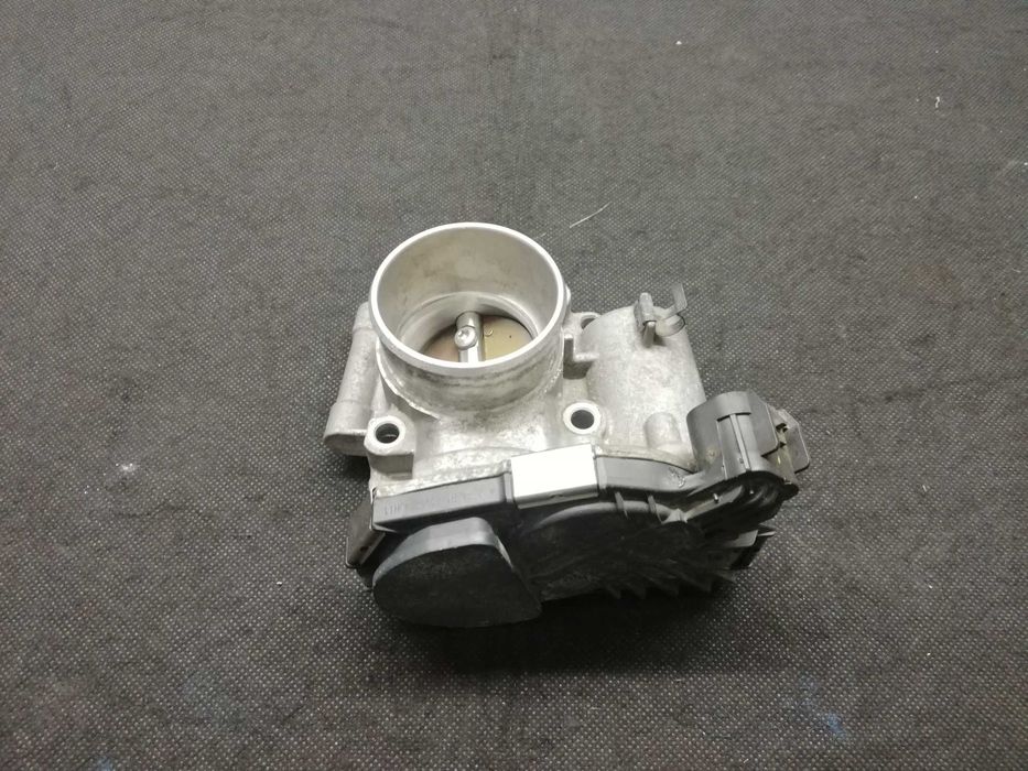 Opel Astra J Corsa E przepustnica 1,4 16v