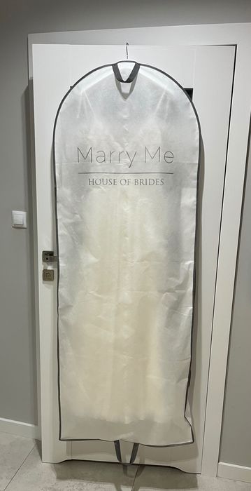 Suknia ślubna na ramiączka IVORY