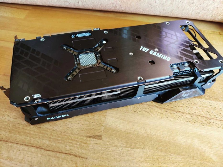 AMD Radeon RX 6800 16 GB GDDR6 / Відеокарта