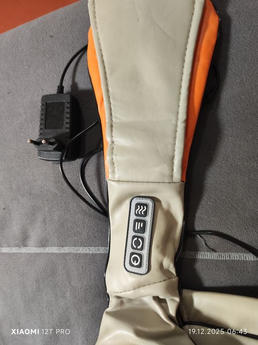 Продам Массажер Neck kneading (6 режимов) для шеи и спины