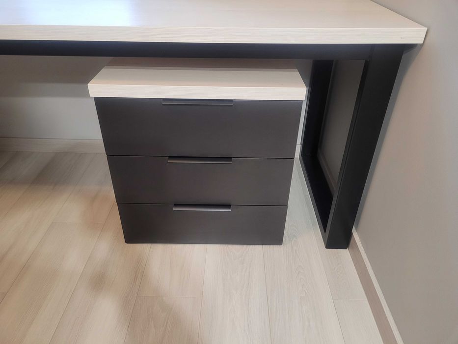 meble biurowe - komplet