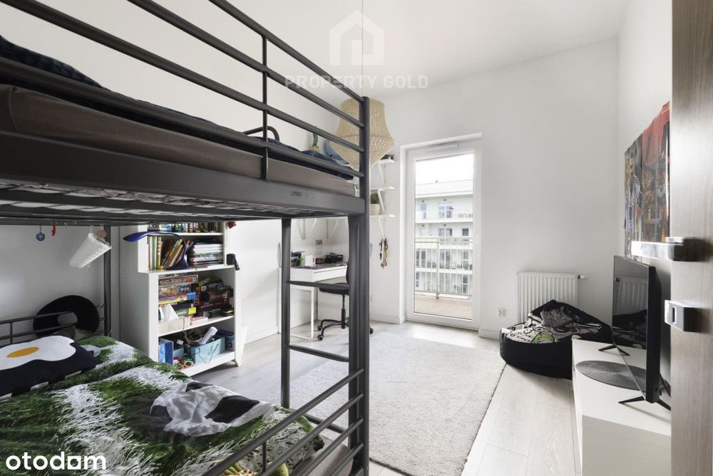Przestronny apartament z widokiem na zatokę