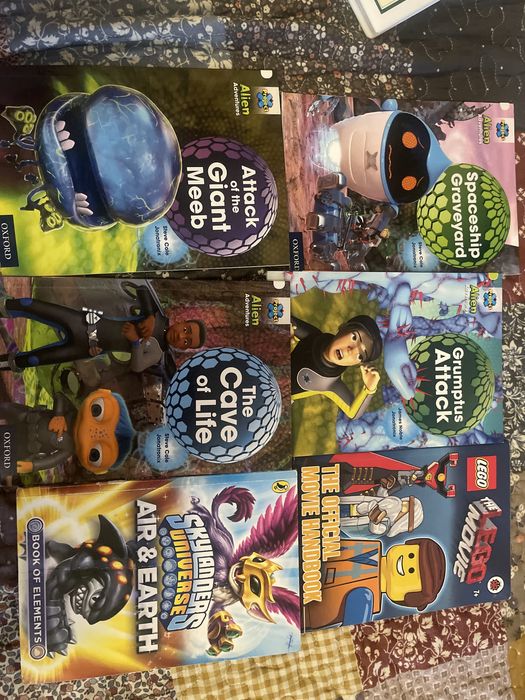 Книги для детей /Lego Movie/Oxford/Skylanders/на английском языке