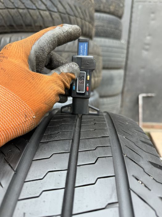 Шини 215/65/16C Continental VanContactEco 2шт літо