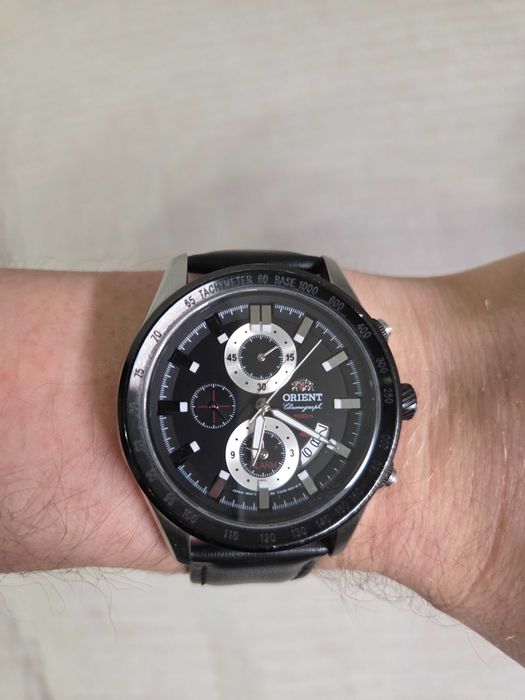 Чоловічий годинник Orient Hotshot FTD0Z002B