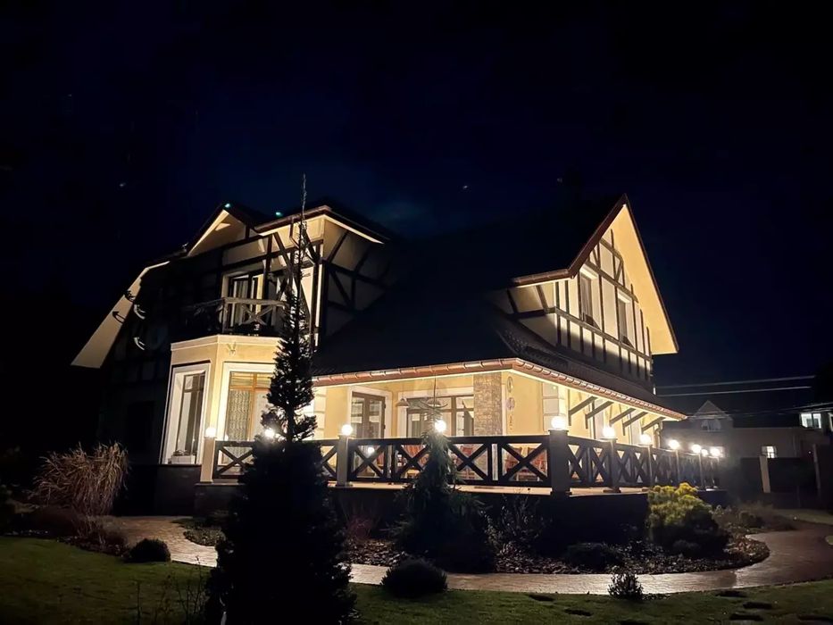 Vip!  Продаж будинку, c.Зазим'є , 315 кв.м з дизайнерським ремонтом