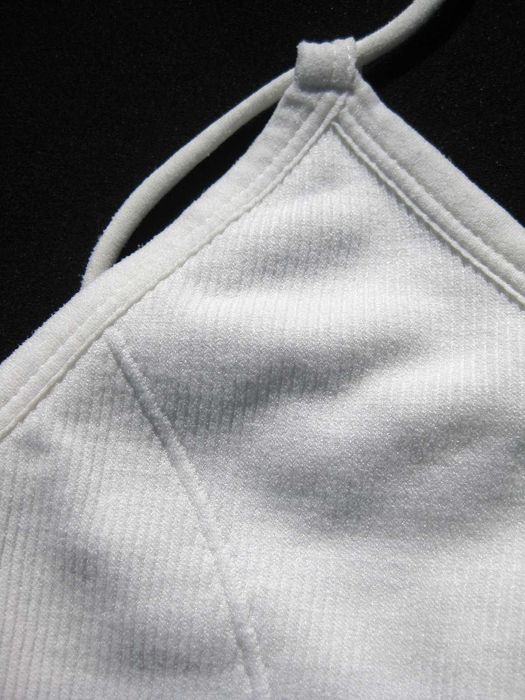 Белый топ в рубчик на бретелях M L