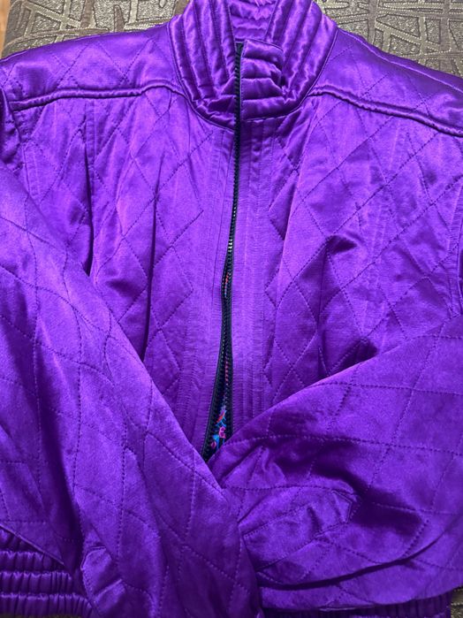 Шовкова куртка від Escada, оригінал