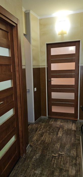 Кв.2х.к.перший поверх,дніпровський р-н,Сергія Синенка9.