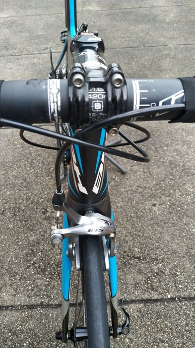 Bicicleta de estrada BH G6