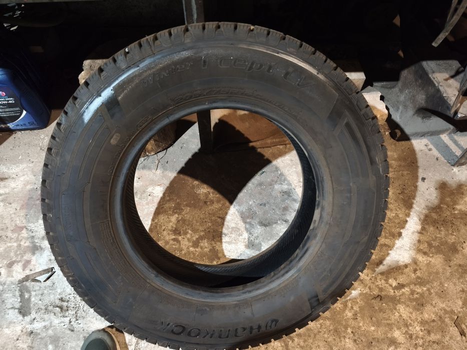 Все сезонная резина на микроавтобус Hankook 205-75 R 16 c