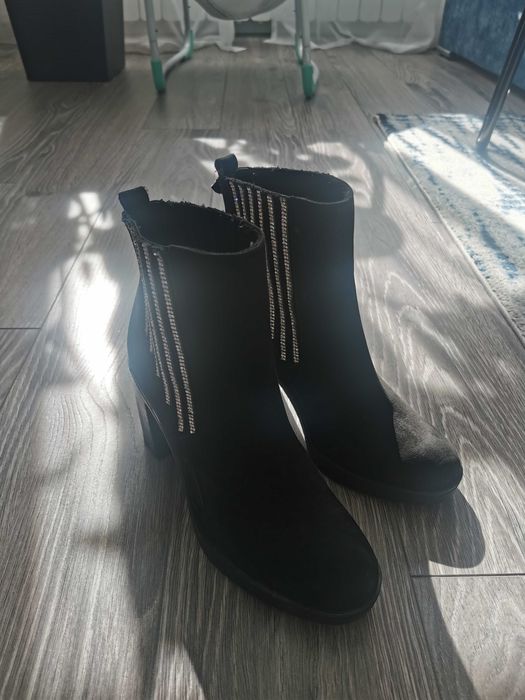 Buty botki 37 czarne