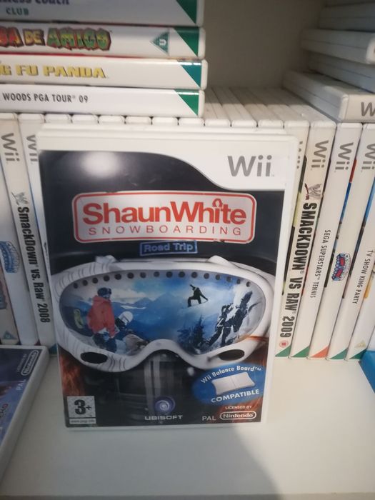 Shaun White snowboarding Nintendo Wii