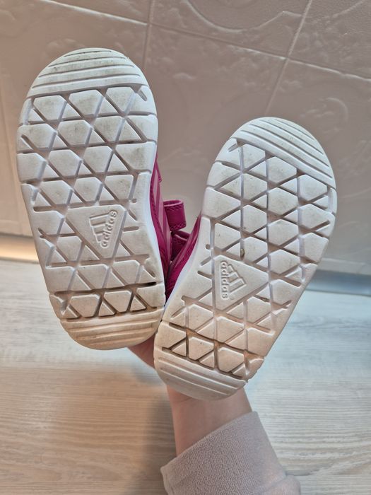 Adidasy buty r. 22 dziewczynka