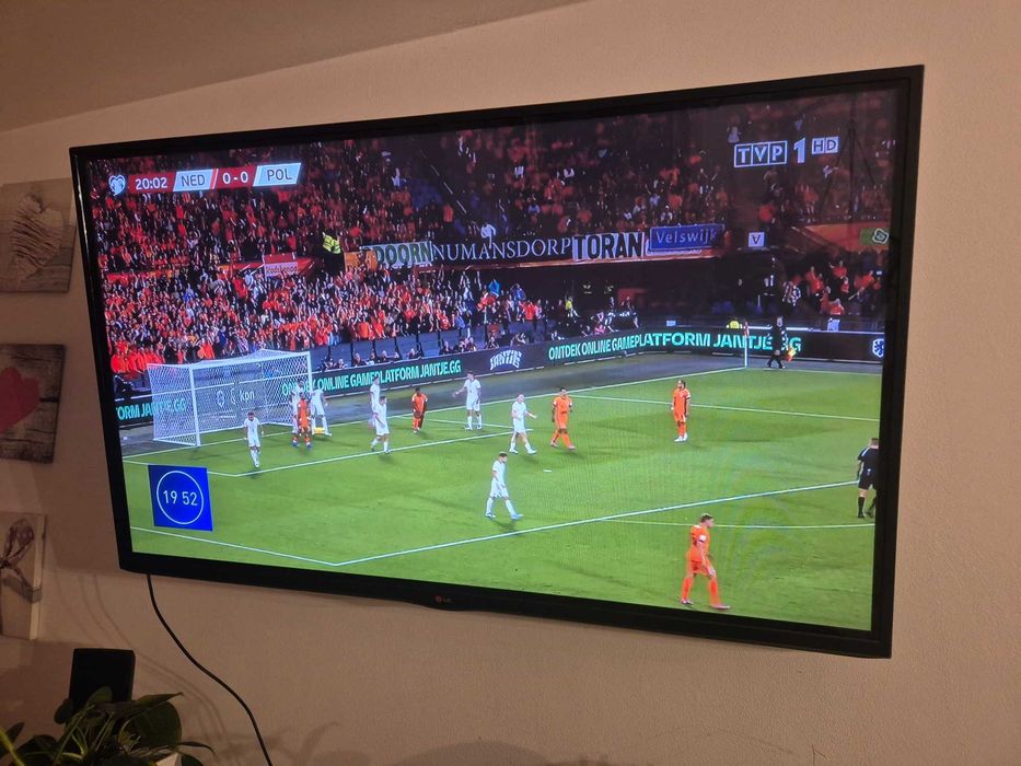 PLAZMA Telewizor LG 60" LG60PN6500 stan idealny z pilotem i  stopką